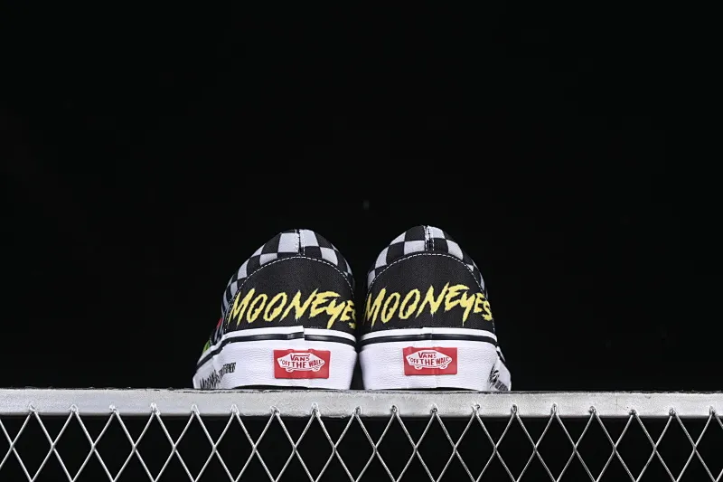 All categories Vans Vans series Vans Low Vans low-top Mooneyes x Vans Slip-On joint series low-top casual sneakers VN000CP6BHG